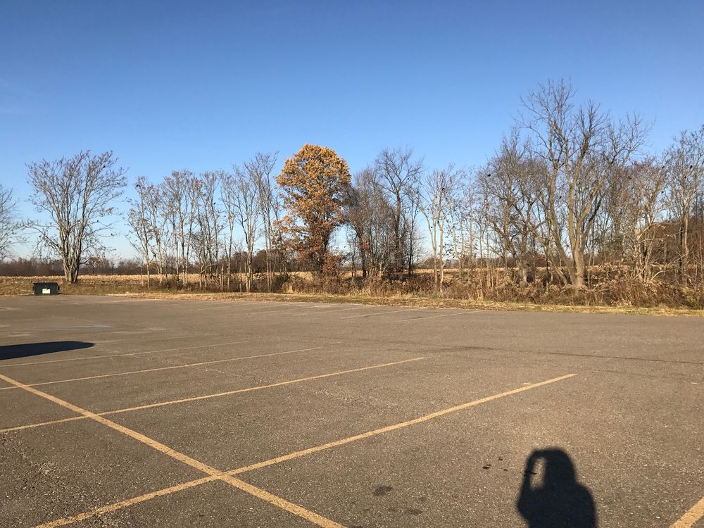 5010 Northpointe Dr, Zanesville, OH 43701